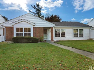 7216 Oxford Cir #230, Fox Lake, IL, 60020