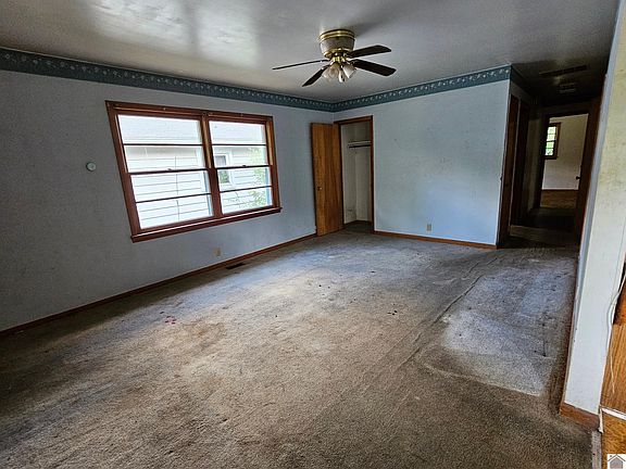 4th image of 926 N 21st St