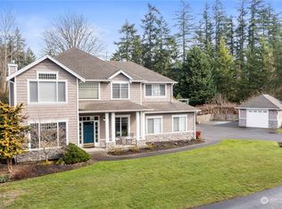 18921 3rd St E, Lake Tapps, WA 98391