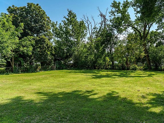 5th image of 416 Kile Dr