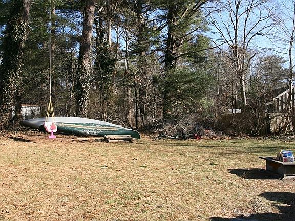 5th image of 91 Plymouth Ave