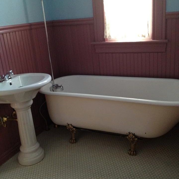 Main Floor Bathroom