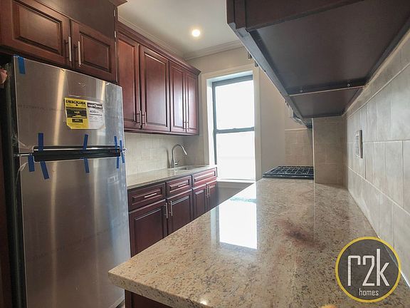 2nd image of 3163 33rd St APT 28