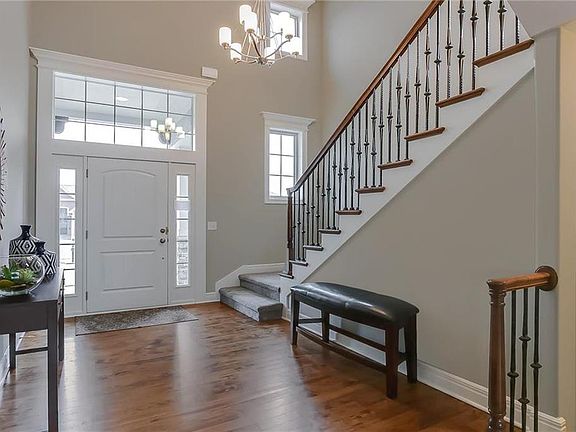3rd image of 9024 N Askew Ave