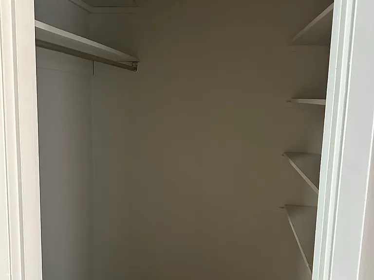 9495 Reading Rd — Photo 14