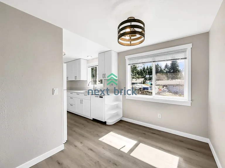 12735 SE 171st Pl — Photo 6