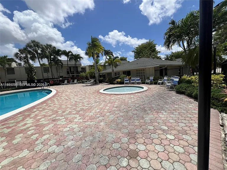 8307 SW 142nd Ave #F105 — Photo 15