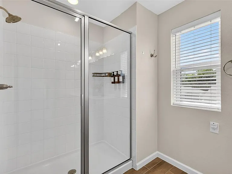 3710 Malad Way — Photo 20