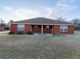 225 Oak Ct #225, Rhome, TX 76078