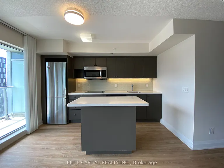 565 Wilson Ave #903 — Photo 2