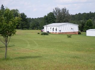 222 Hill Rd, Lyons, GA 30436