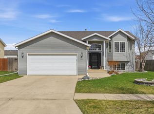 646 36th Ave W, West Fargo, ND 58078
