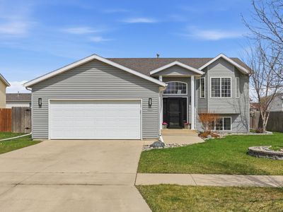 646 36th Ave W, West Fargo, ND, 58078