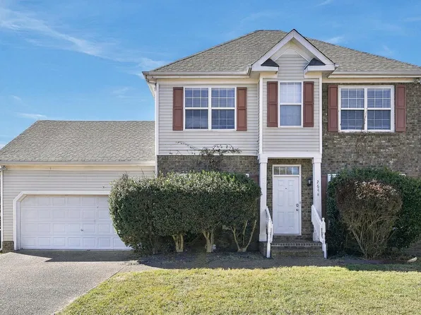 2648 Hansford Dr, Thompsons Station, TN 37179