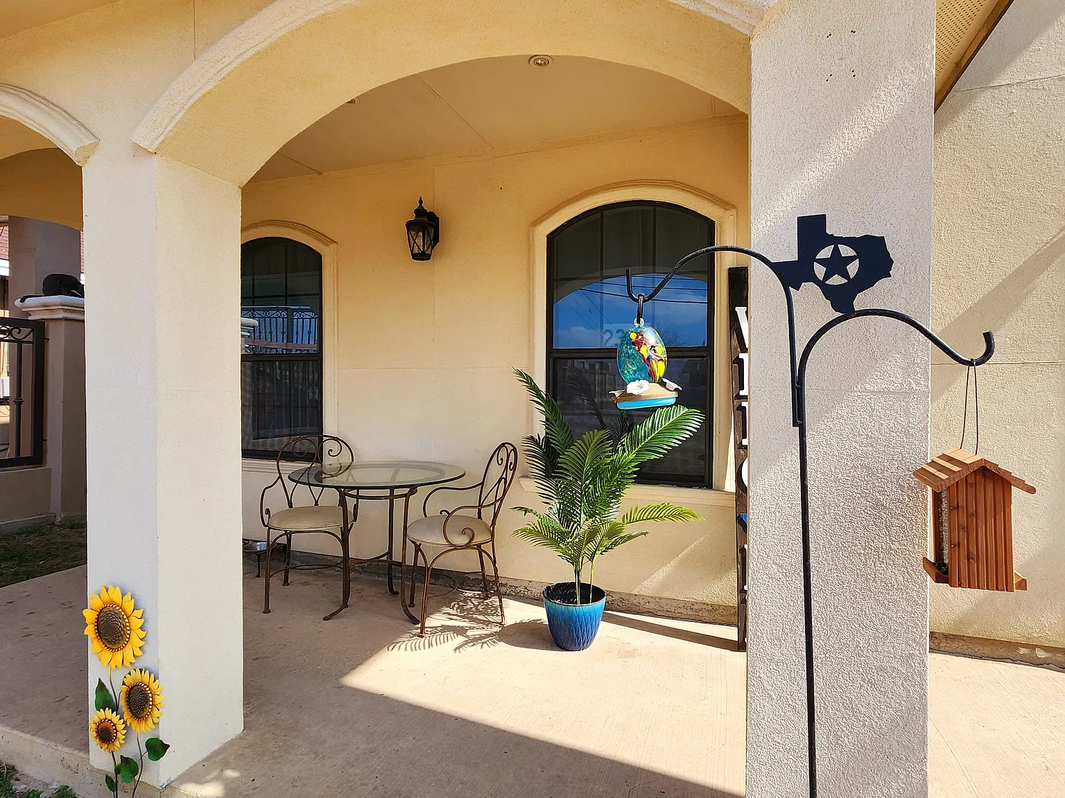 3 bed, 1680 sqft, $1,850 — Photo 2