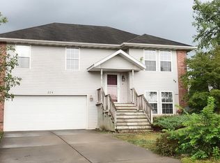 254 W Canyon Ct, Nixa, MO 65714