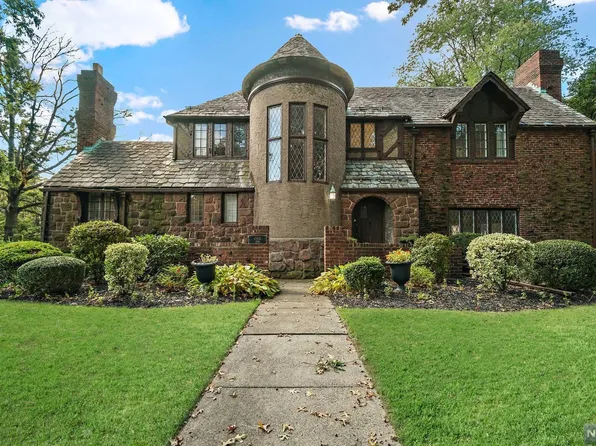 614 Park Ave #620, Paterson, NJ 07504