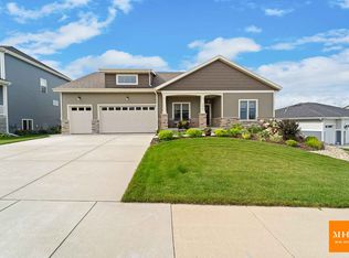 9313 Silverstone Ln, Verona, WI 53593