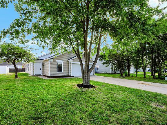 4th image of 753 Indigo Ct