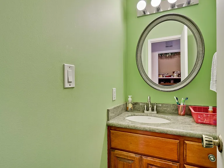 22671 Queens Oak Ct — Photo 4