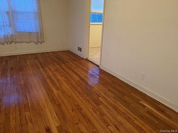 5th image of 5 Totten Street