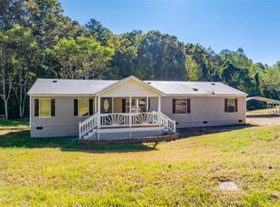 5272 Mount Olive Rd, Commerce, GA 30529
