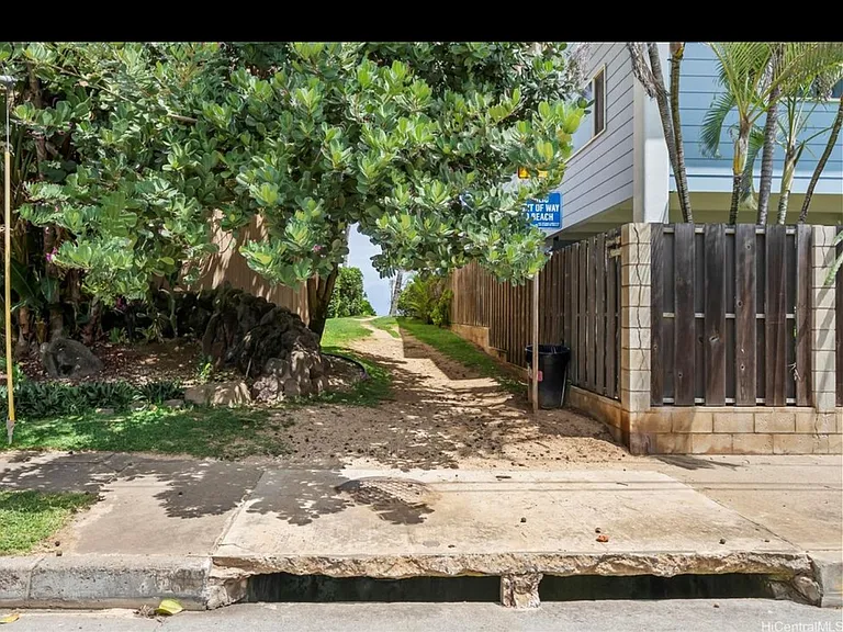 Akule St — Photo 28