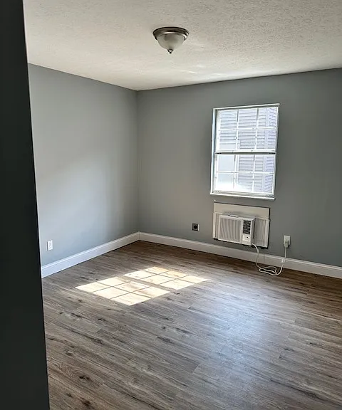 204 N Warren St #16 — Photo 8