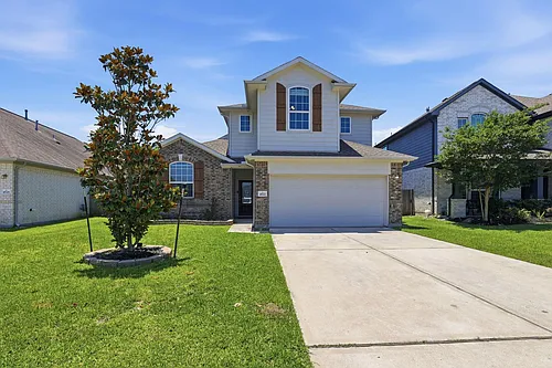 4522 Crescent Lake Cir Photo 1