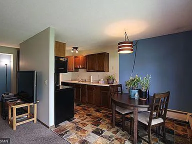 1025 Smetana Rd #2 — Photo 8