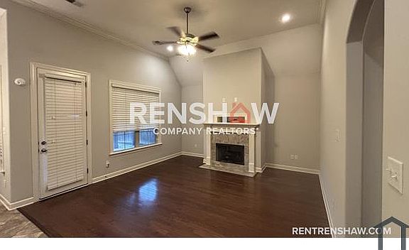 2nd image of 9331 Pinkerton Ln