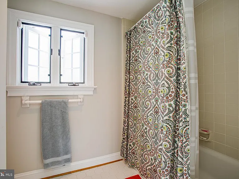 507 Hanover St — Photo 27