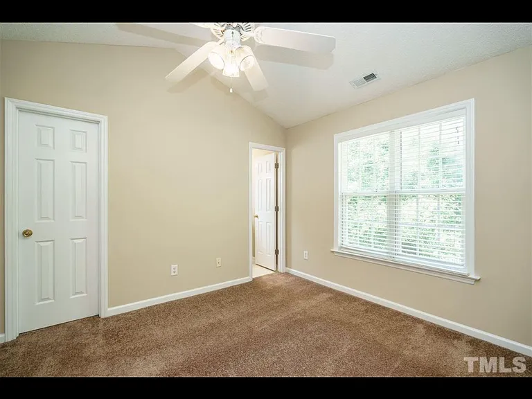 145 Woodson Dr — Photo 14
