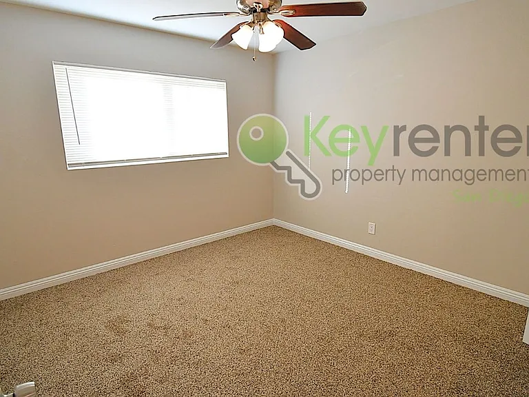 248 L St — Photo 11