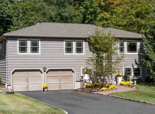 23 Wellington Ave, Short Hills, NJ 07078