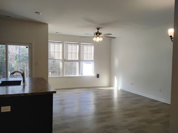 7730 Leeds Castle Ln