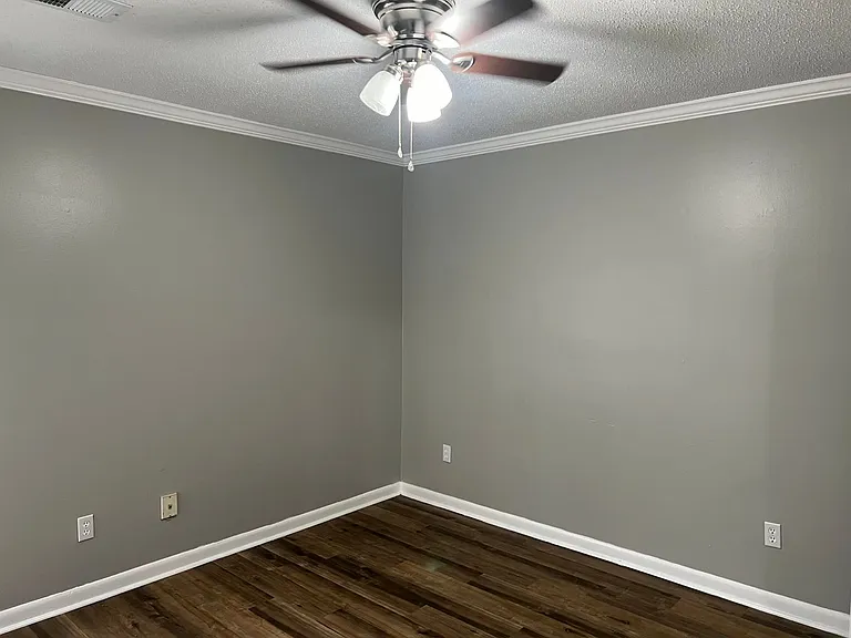 1117 Magnolia St SE — Photo 12