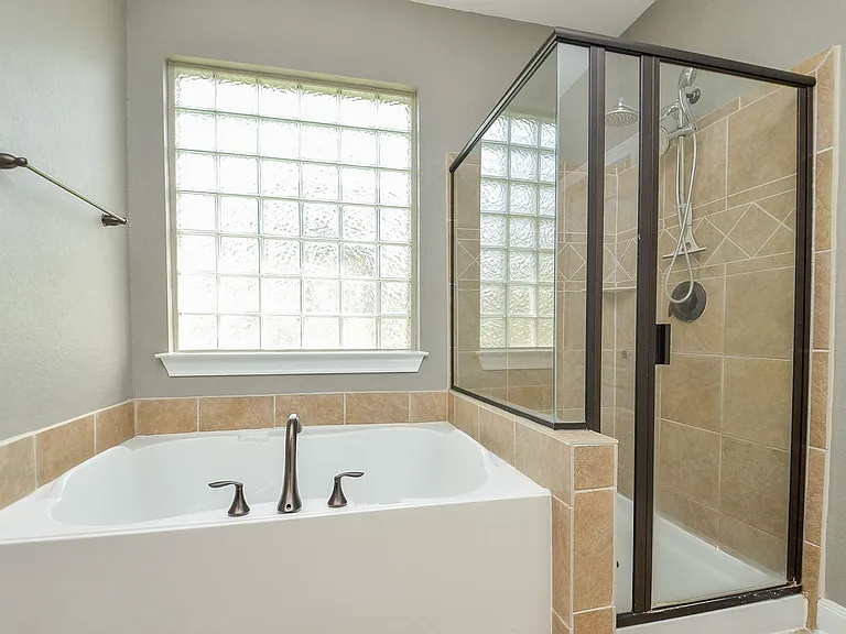 26202 Caper Meadow Ln — Photo 23