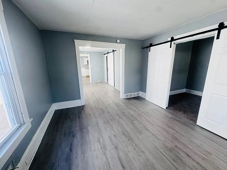 3405 Roehl Ave — Photo 30