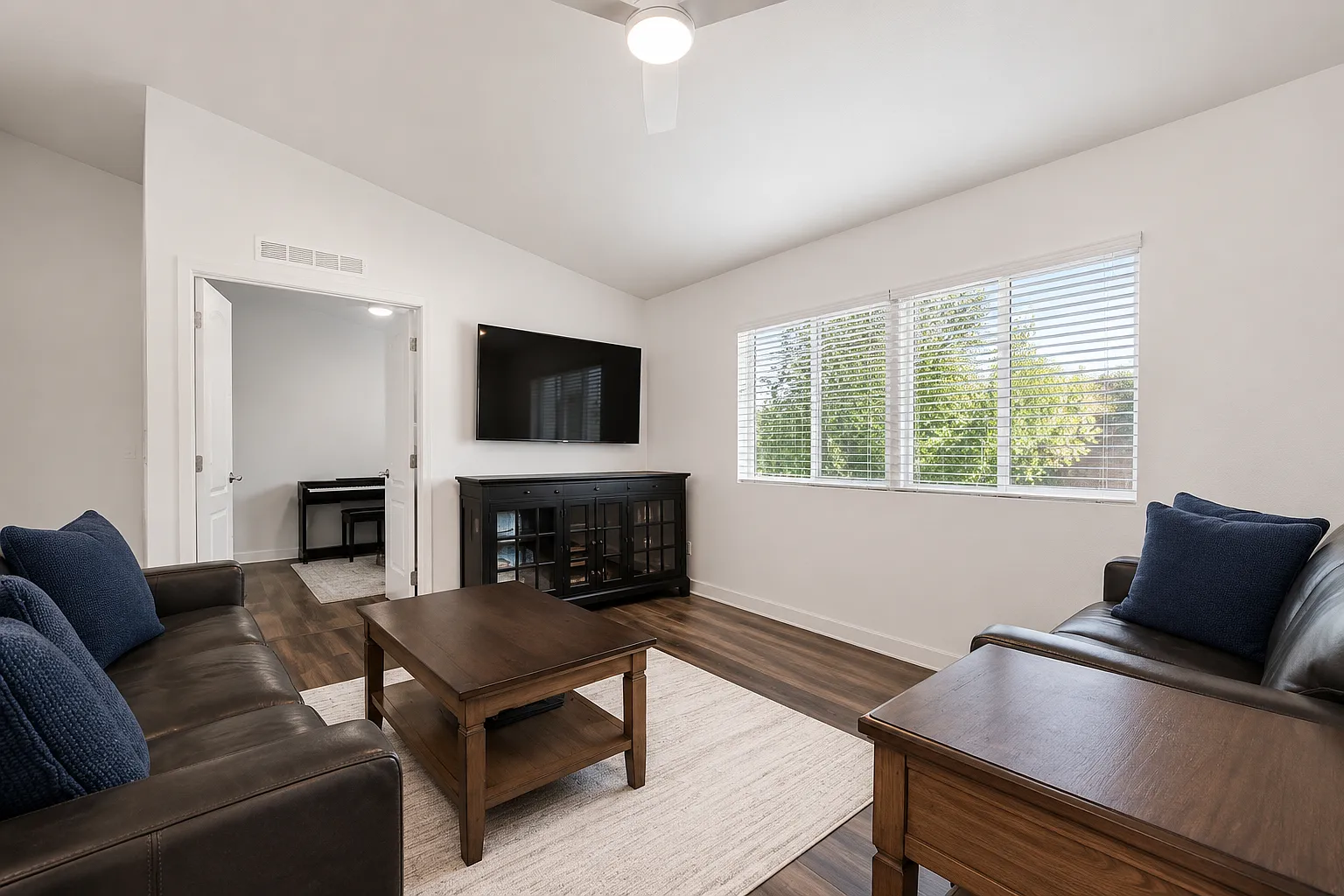 1/2 Kauana Loa Dr, Escondido — Photo 4