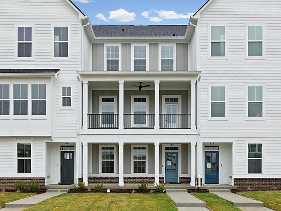 2nd image of 109 Parkerwood Ln
