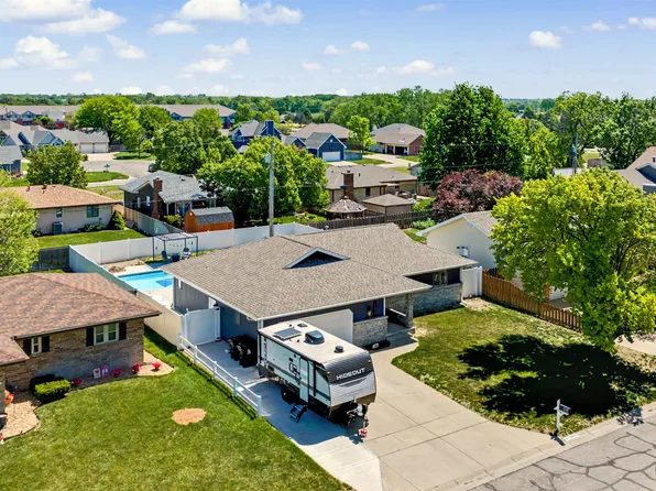 2323 Linden Dr, Salina, KS 67401