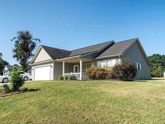 2nd image of 451 Mandys Meadow Dr