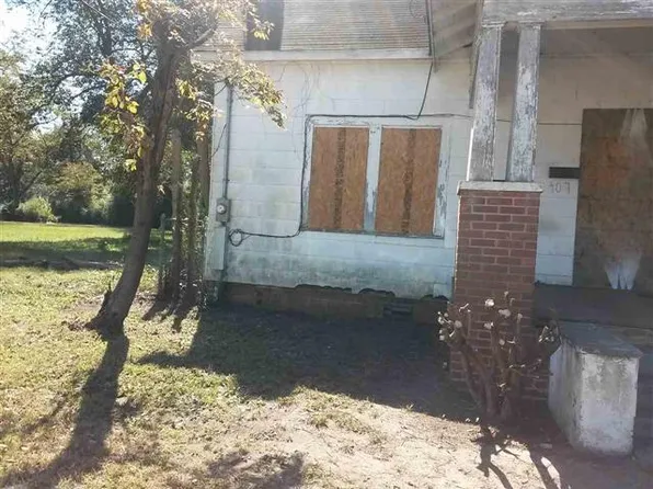 407 Vineville St, Fort Valley, GA 31030