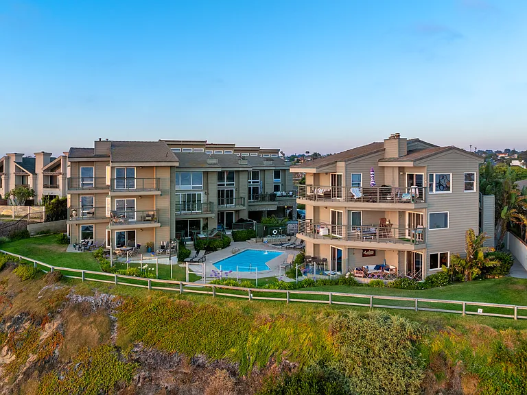 940 Sealane Dr #7 — Photo 27