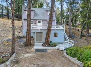 27548 Meadow Dr, Lake Arrowhead, CA 92352