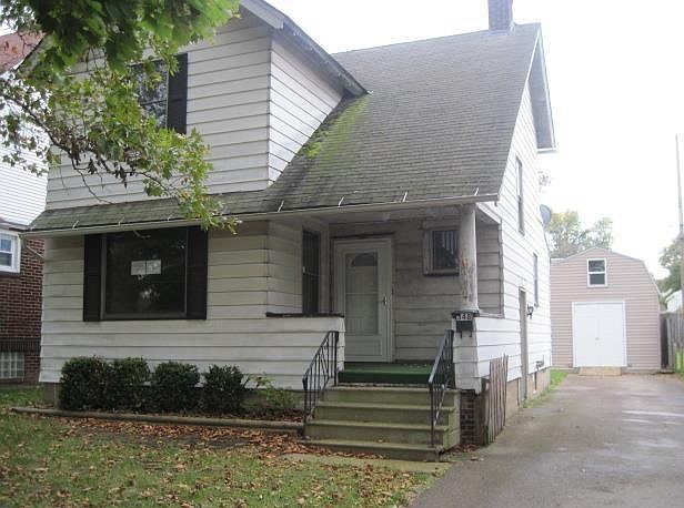 1st image of 348 Hayes Ave