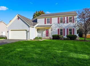 1153 Dovercliff Way, Crystal Lake, IL 60014