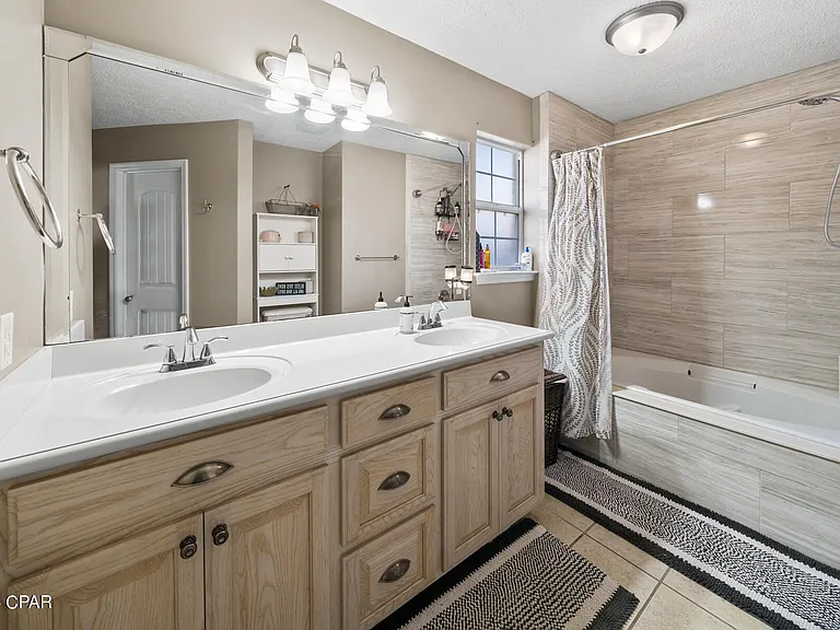5411 Blue Dog Rd — Photo 2