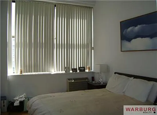 Rented by Warburg | media 17